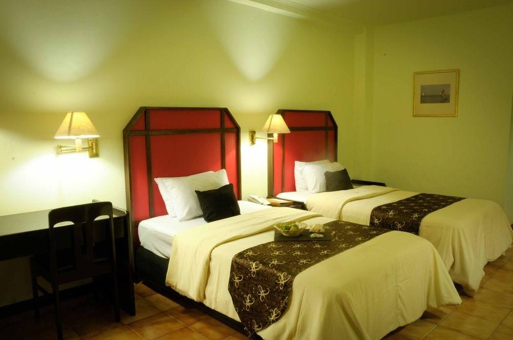 Mesra Business & Resort Hotel Samarinda Exteriér fotografie