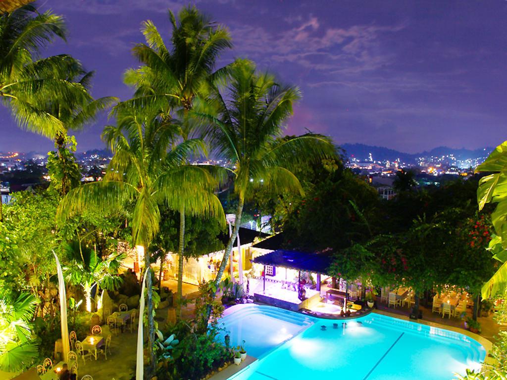 Mesra Business & Resort Hotel Samarinda Exteriér fotografie