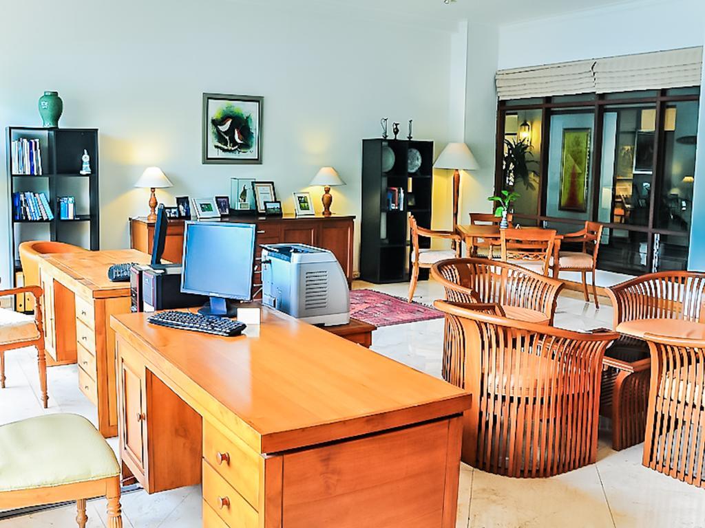 Mesra Business & Resort Hotel Samarinda Exteriér fotografie