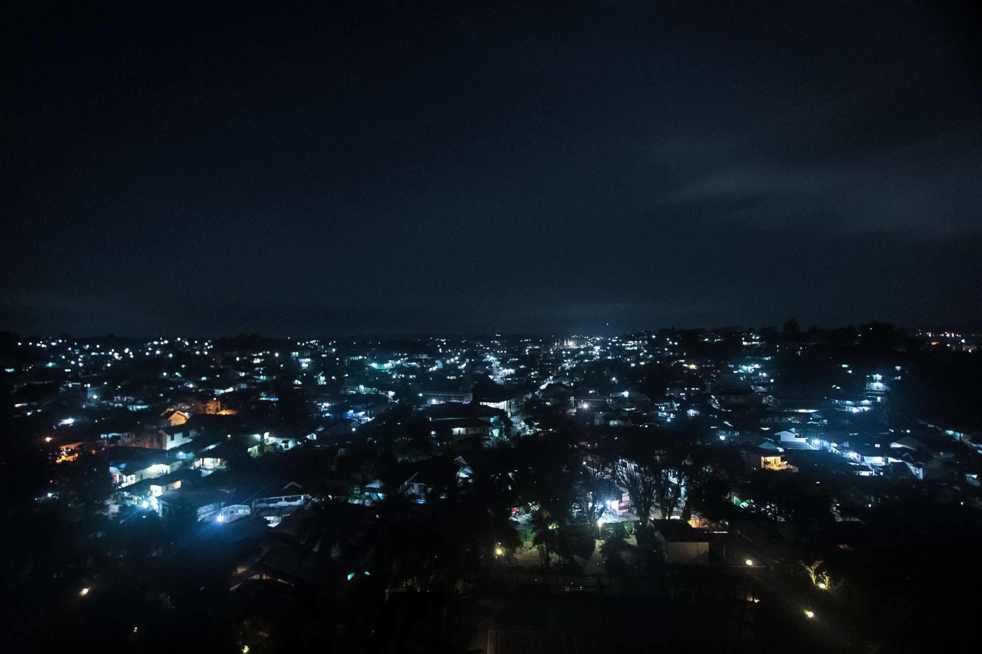 Mesra Business & Resort Hotel Samarinda Exteriér fotografie